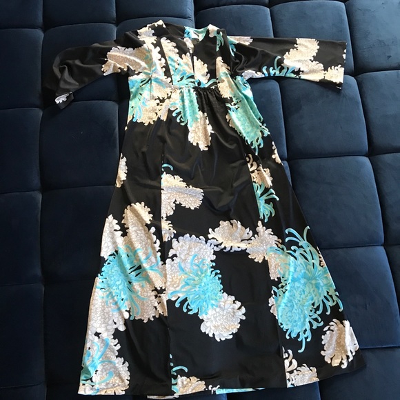 *sold* Malama Hawaiian Vintage Dress - Picture 5 of 7